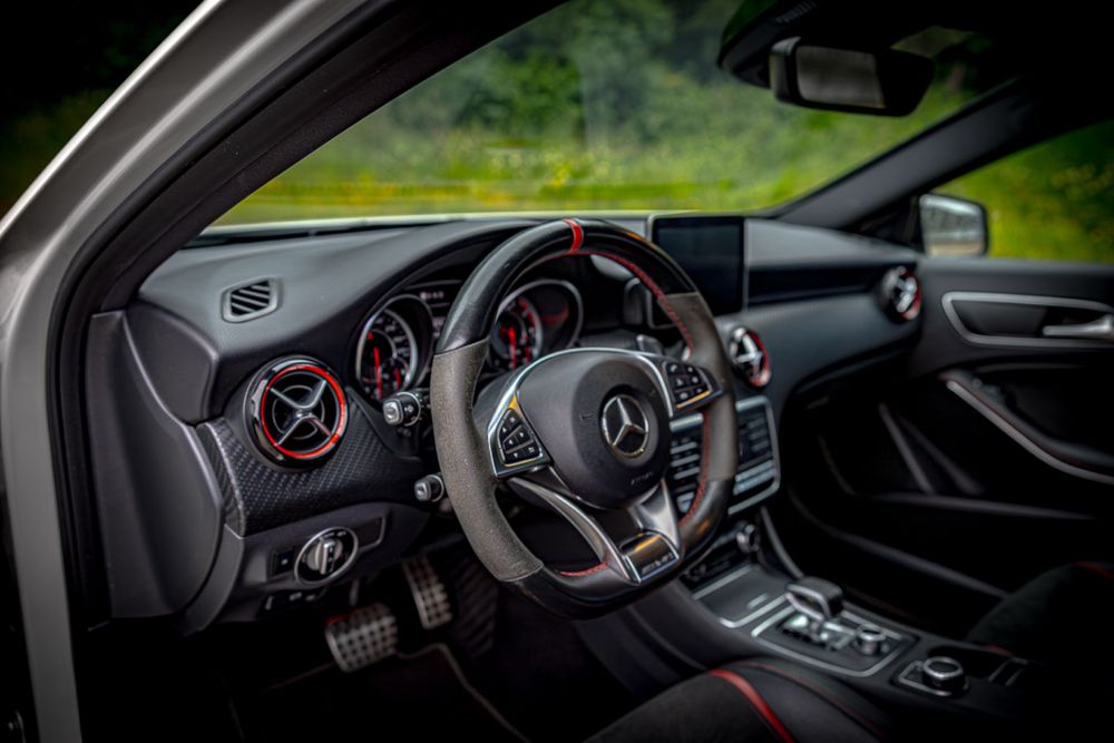 Mercedes-Benz A 45 AMG — fotografia 7