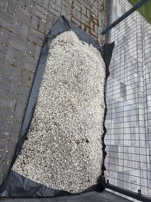 Kamień ozdobny grys biały