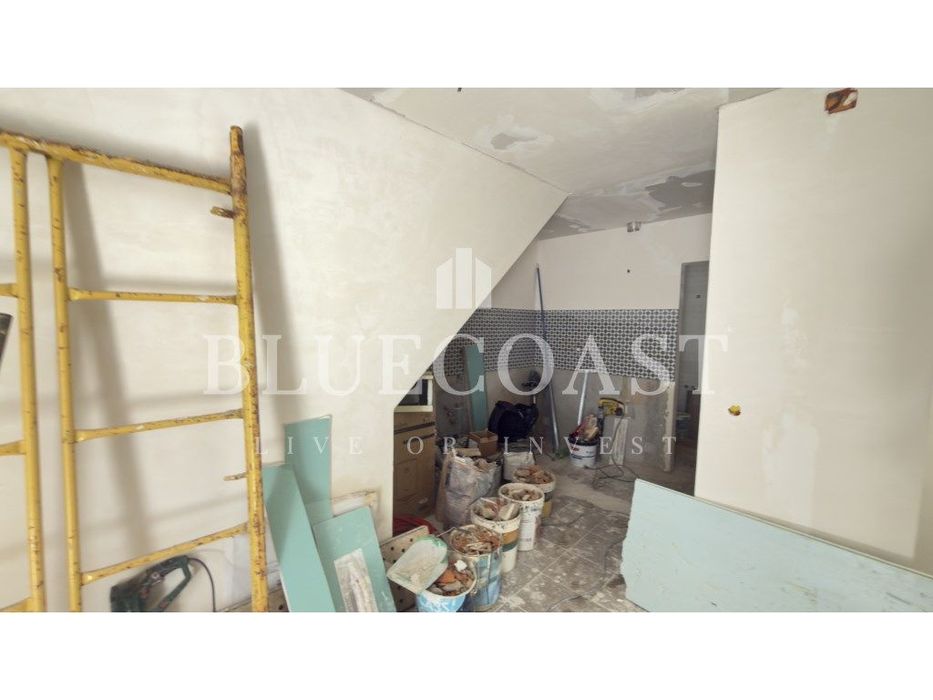 Apartamento T1 totalmente remodelado - Quebedo