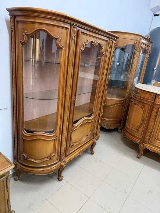 Elegancki zestaw włoskich mebli - komoda i witryna. Transport cały kraj