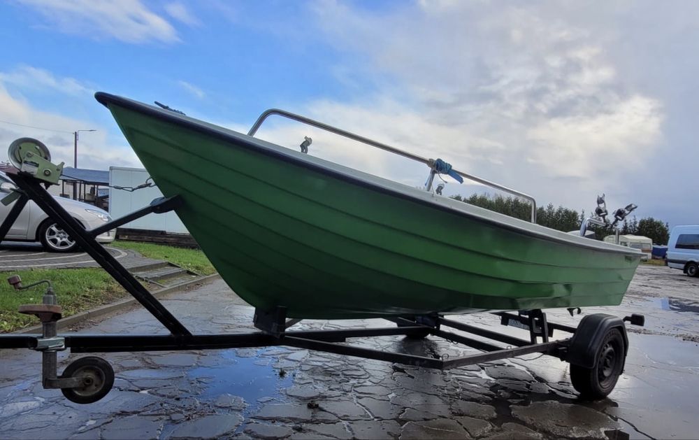 Lódka wedkarsko rekreacyjna 4.70