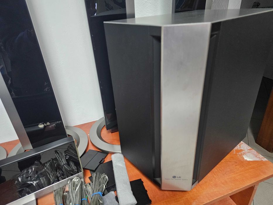 LG Coluna de som surround NOVO