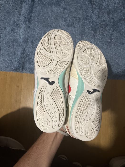 sapatos futsal, usados poucas vezes