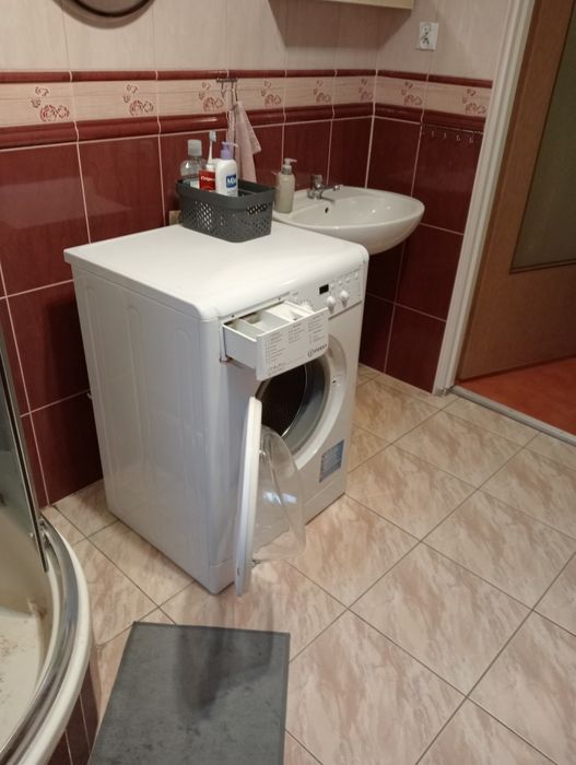 2  Pokoje,  pokój jednoosobowy dla dziewczyny 1000 bez dodatkowtch opł