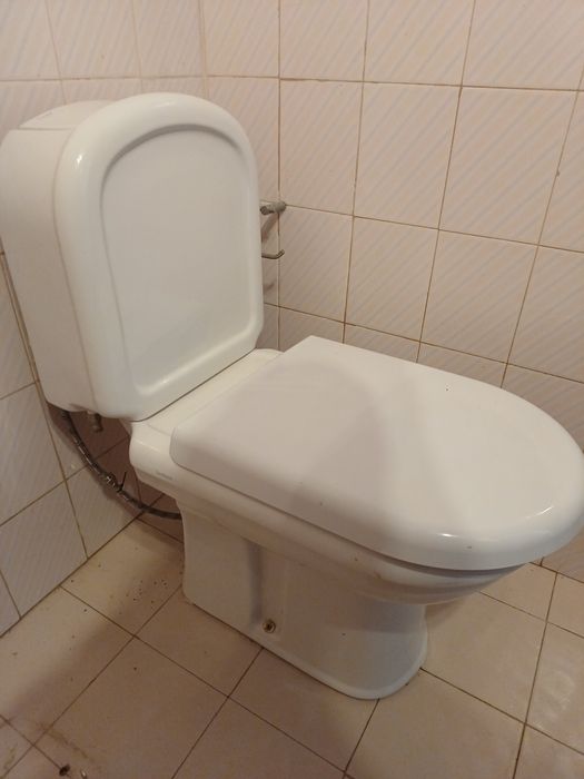 Vendo sanita impecável