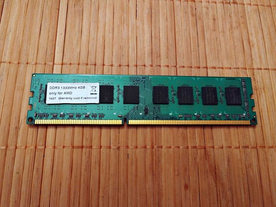 DDR3 AMD 4GB OnLy For AMD 10600