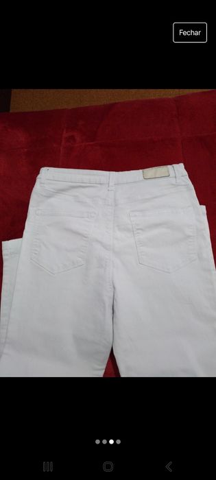 Calças  brancas de ganga