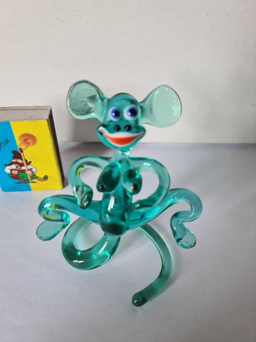 Скульптура ,скло "Мавпочка".