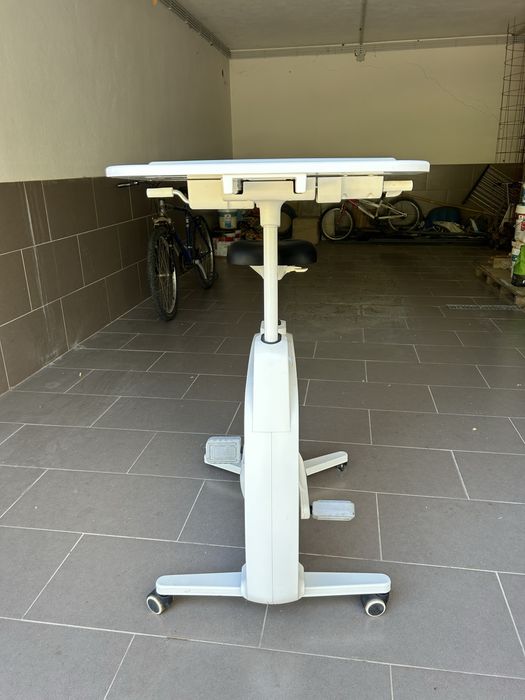 Bicicleta de exercicio e trabalho
