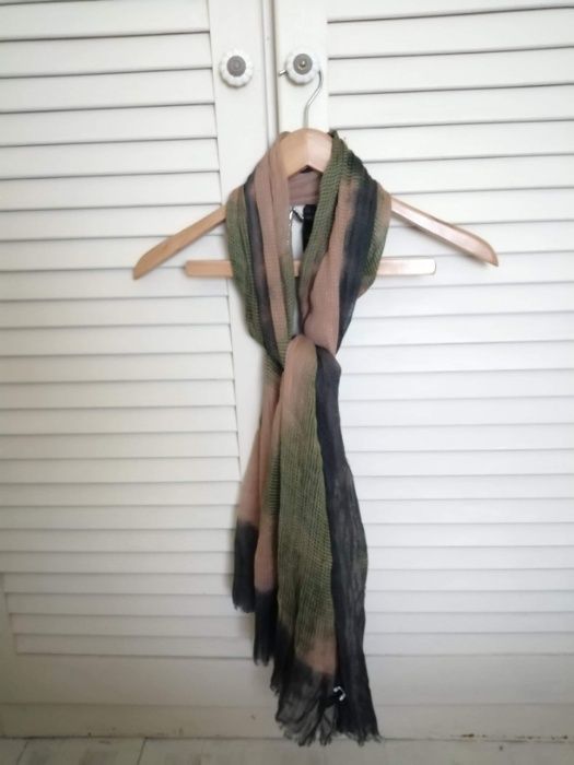Lenço Benetton