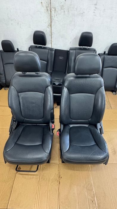 Fiat Freemont KOMPLET FOTELI 7 osobowy tapicerka WNĘTRZE