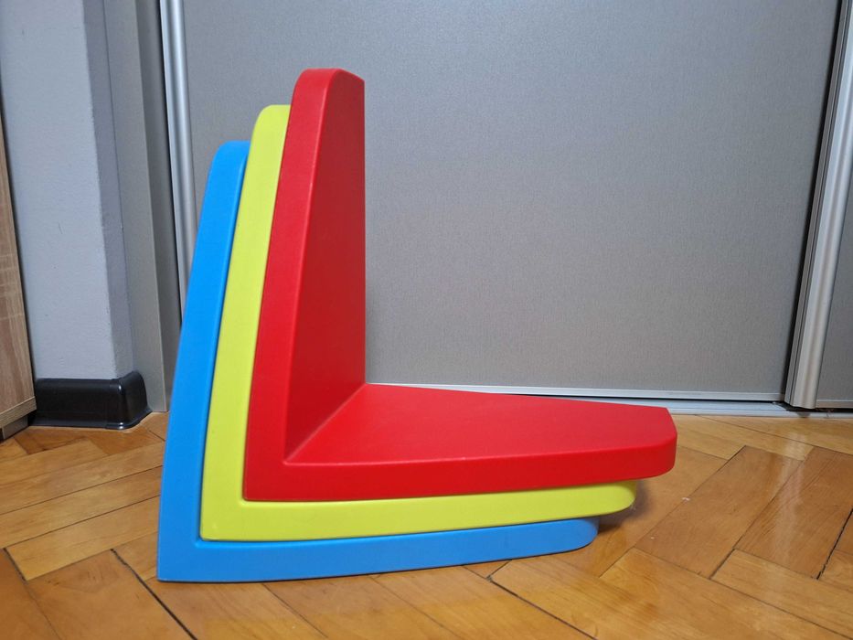 3 półki dziecięce w kształcie litery L IKEA