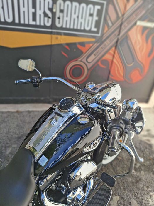Harley-Davidson Roadking