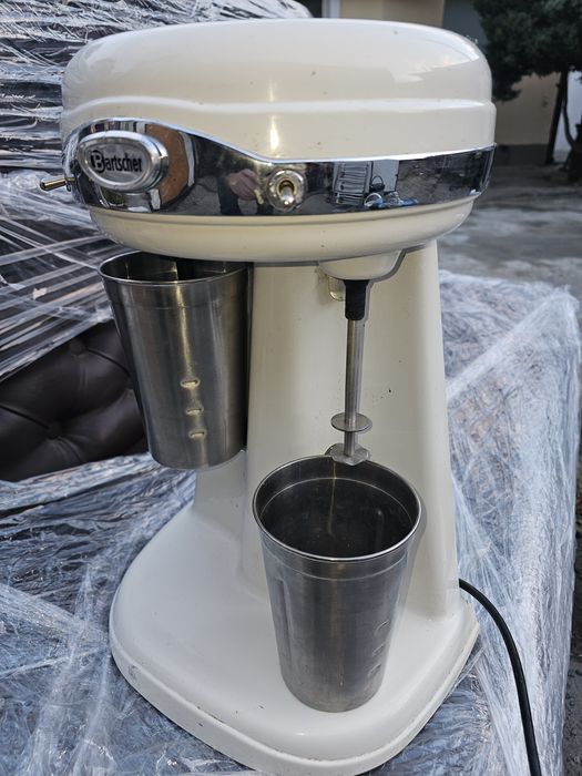 Двухпостовой миксер Bartcsher, шейкер молочных коктейлей двойной.
