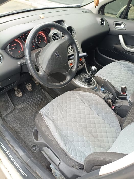 Продам  Пежо 308