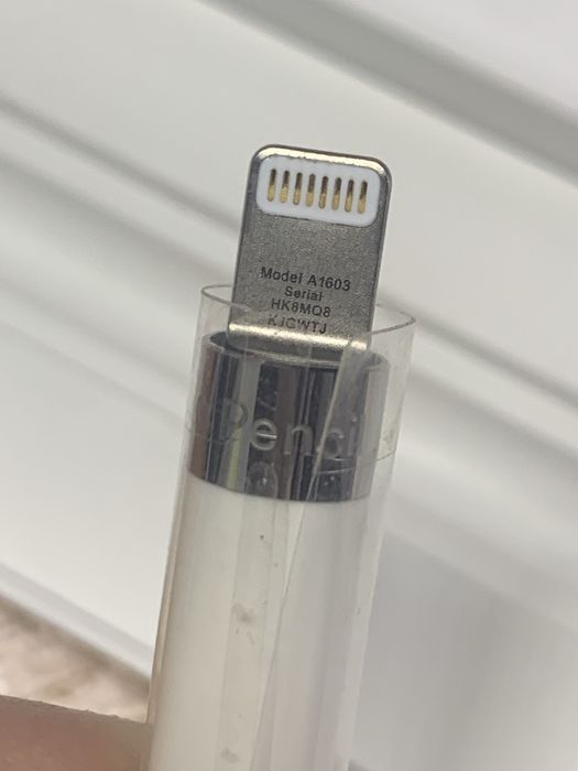 Apple Pencil 1 (оригінал) для iPad 9 покоління.