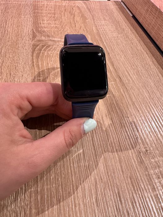 Smartwatch różne kolory