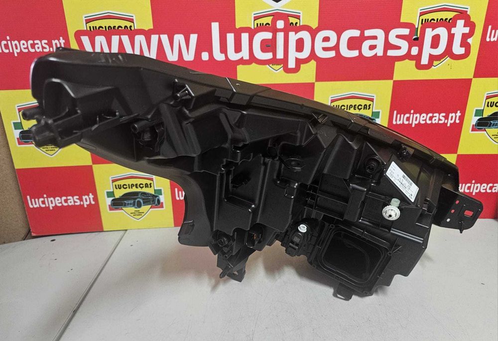 Otica Esquerda Renault Trafic III 2ª Fase | 139274