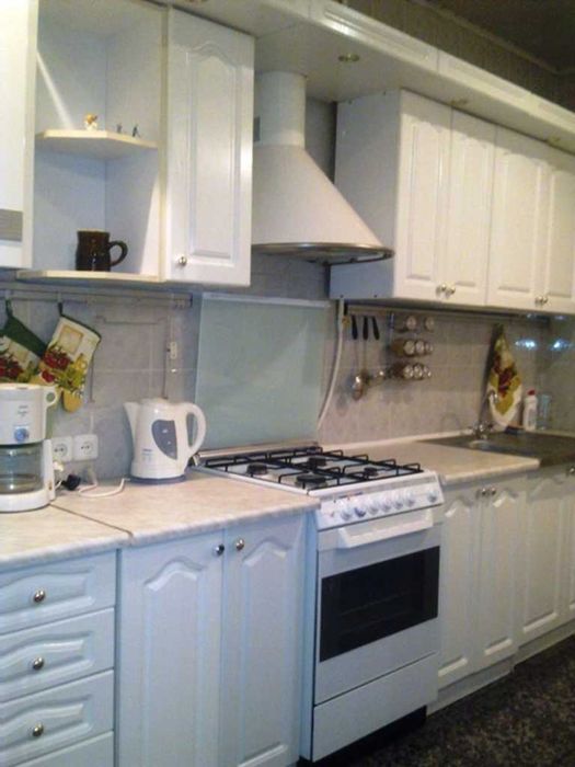 Здам 2-к. Метро Золоті Ворота - 5 хвилин пішки