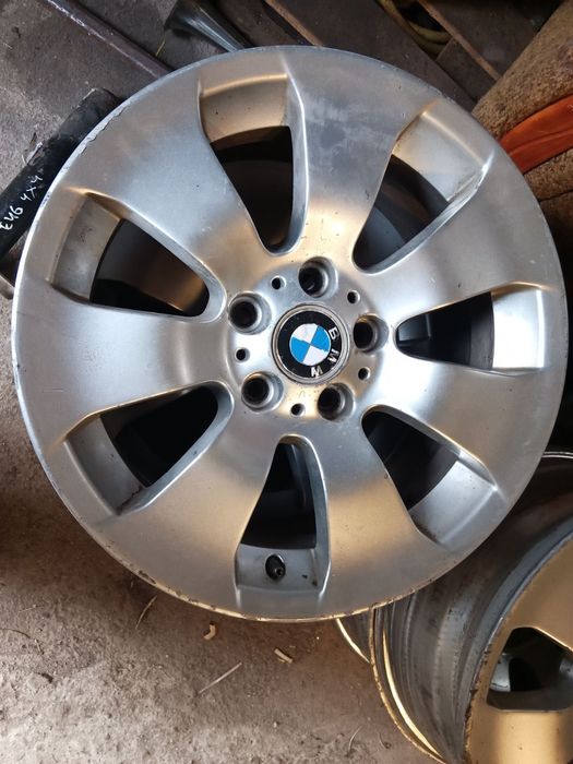 Титани на BMW е46 Ціна: 6000.