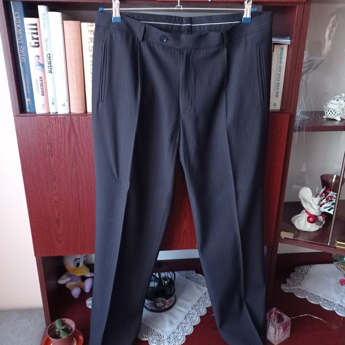 Sprzedam ładny garnitur