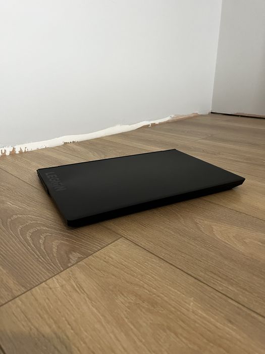 Lenovo Legion y530 i5-8300h