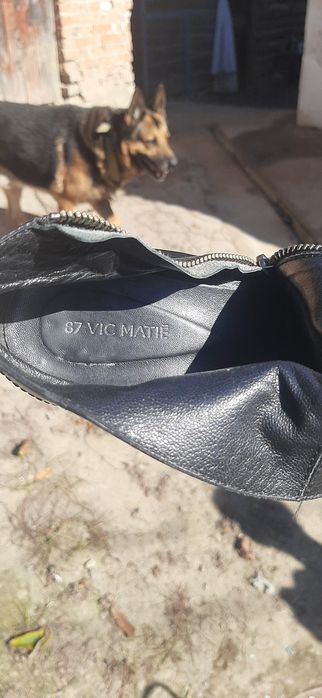 Жіночі Черевики Vic Matie  36 р.