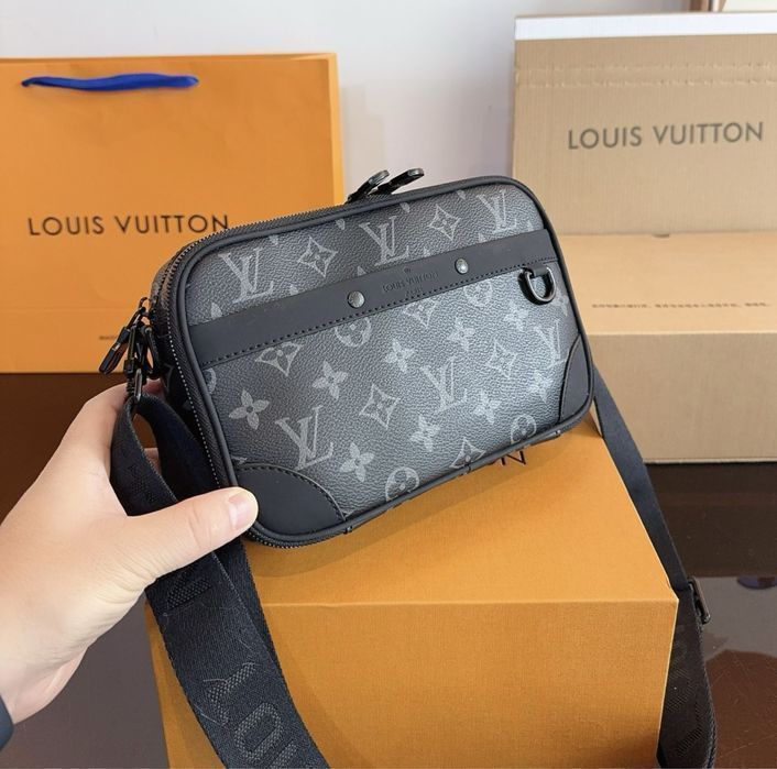 Мужская сумка  кроссбоди Louis Vuitton  барсетка сумка кроссбоді