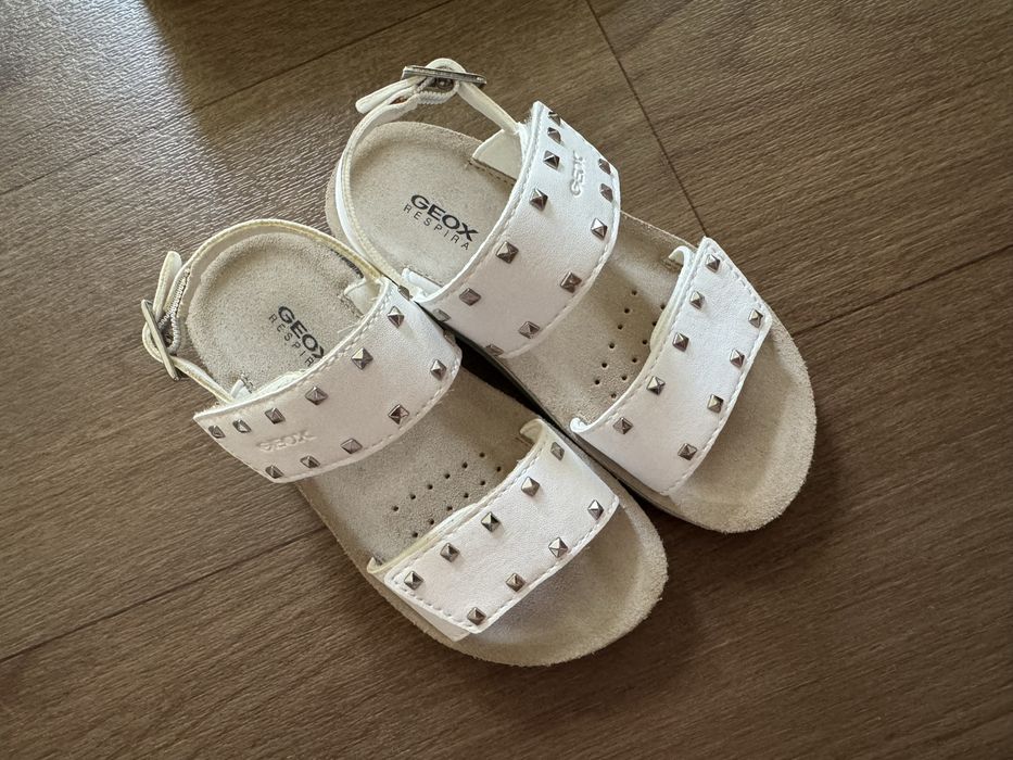 Босоніжки geox на дівчинку