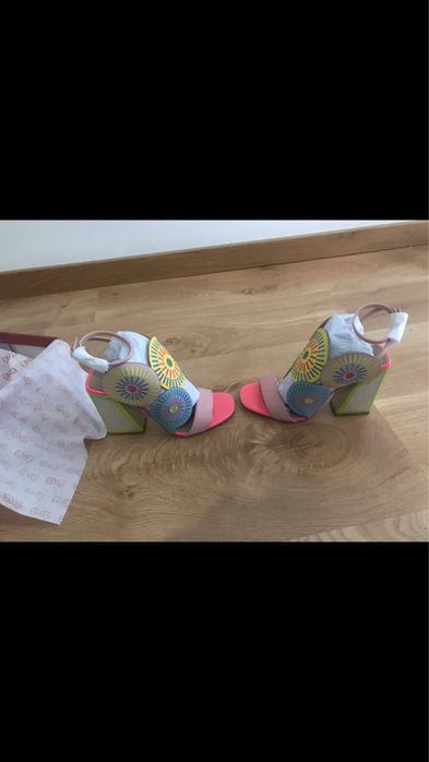 Sandalias EXE 39 novas