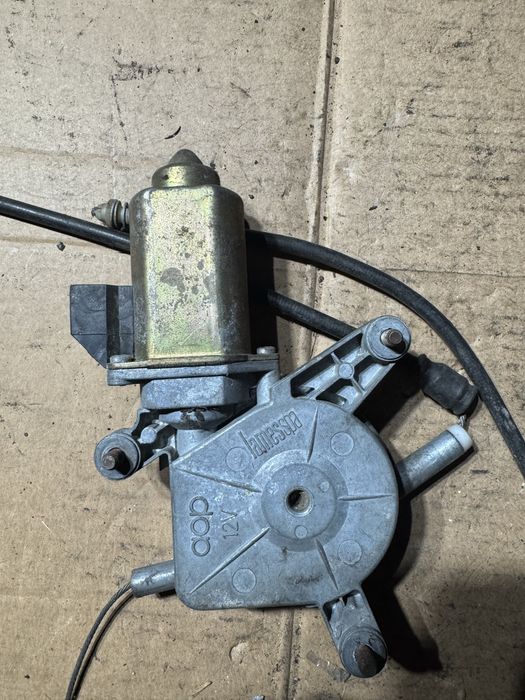 Б/У Peugeot 405 87-93 стеклоподъемник передний левый оригинал