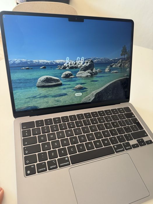 Macbook Air 13’6 M2 2022 8gb 512gb