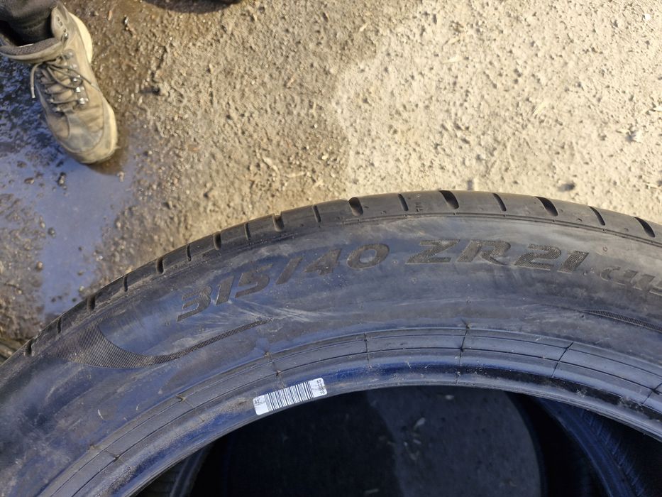 Шина 315 40 R21 пірелі