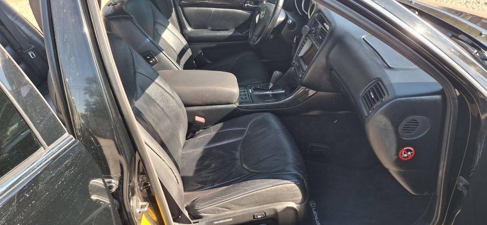 Продам Lexus GS 300