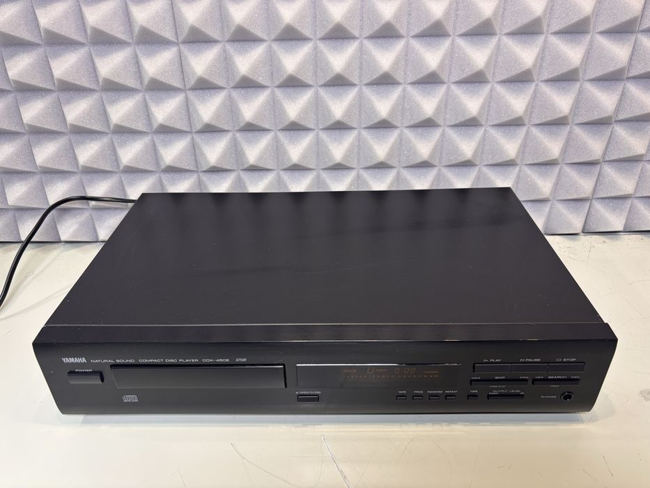 Odtwarzacz CD Yamaha CDX 450 E