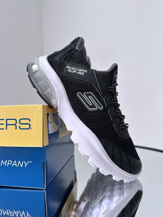 Детские кроссовки сеточка на резинках Skechers 30р
