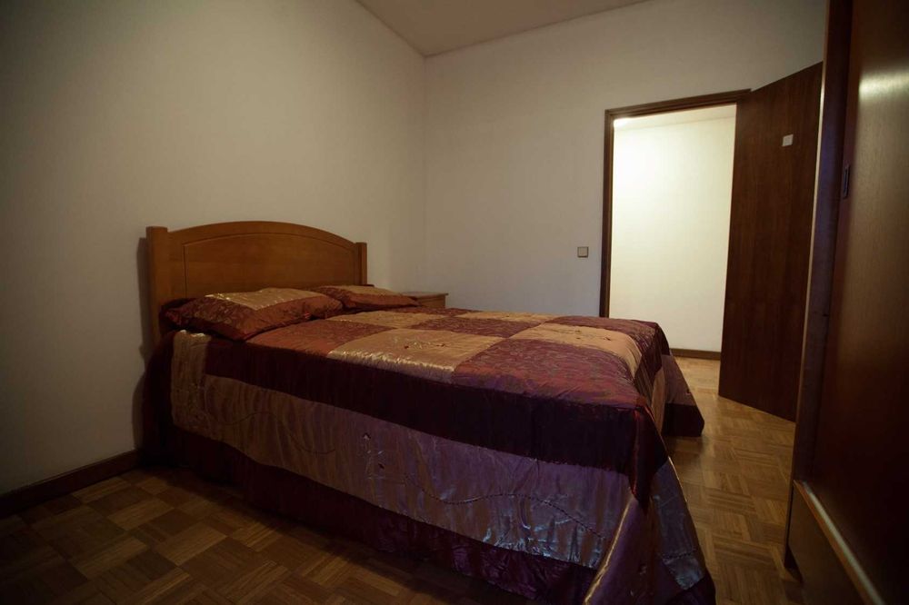 Quarto com  wc privativo e wc partilhado