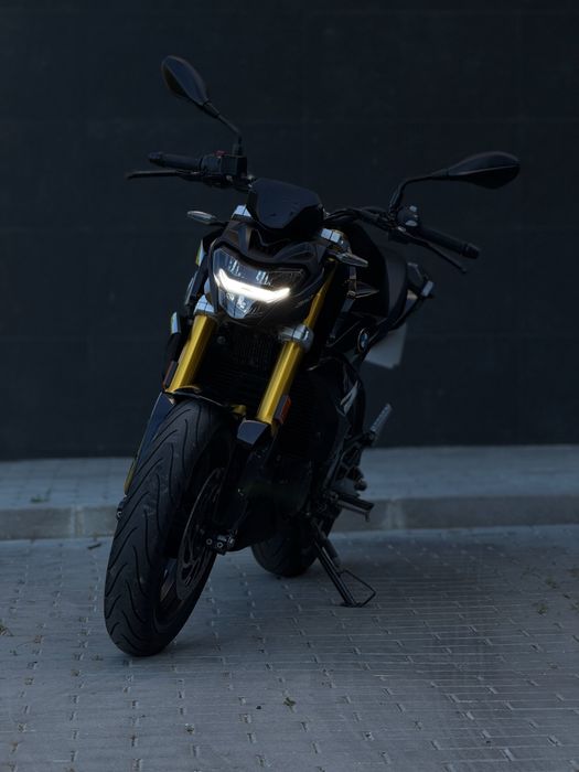 BMW G 310 R - AKRAPOVIČ!