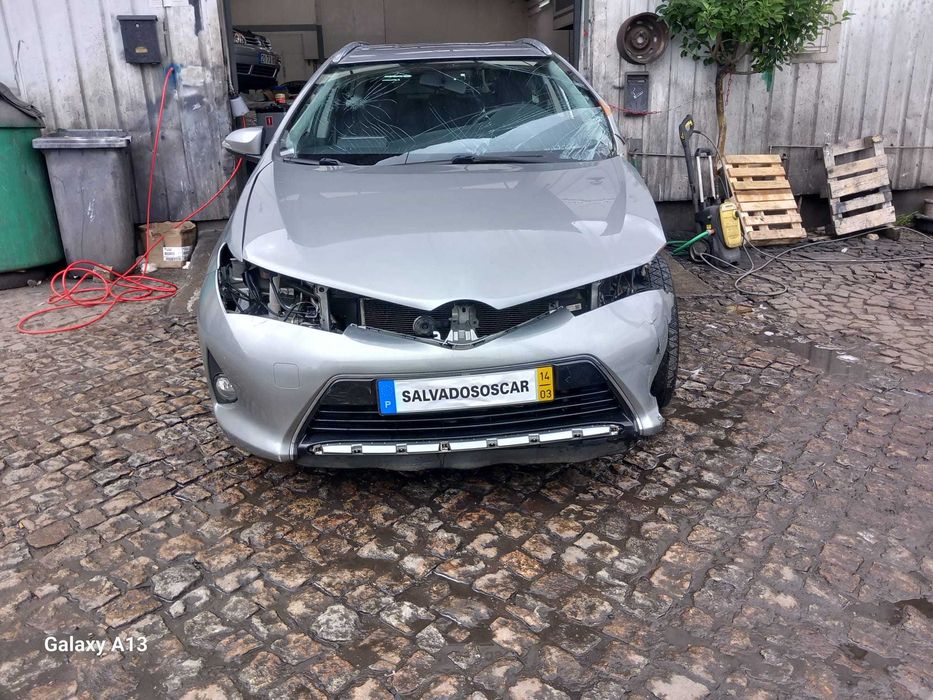 TOYOTA AURIS Combi 1.3 Dual-VVTi Nacional Gasolina