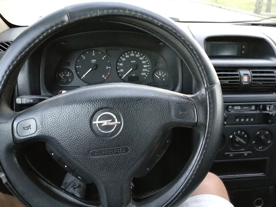 Opel astra 1.7 CDTI ano 2000