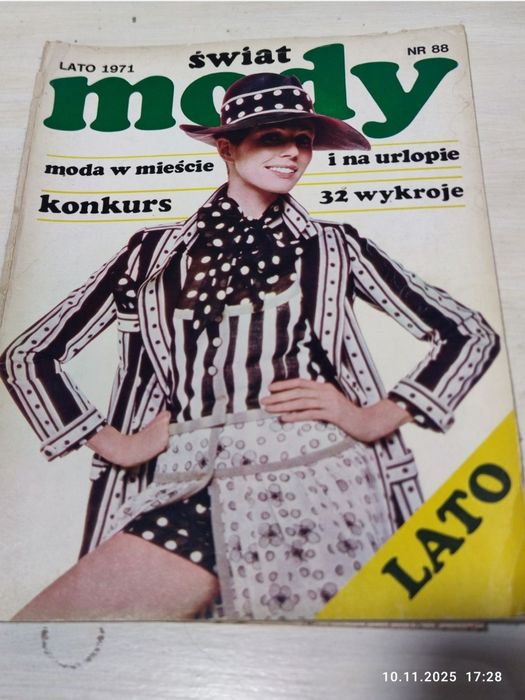 Świat mody Wykroje 1971