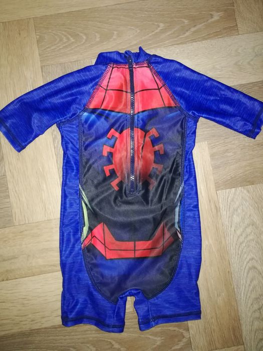 Купальный костюм Marvel 12-18 мес.