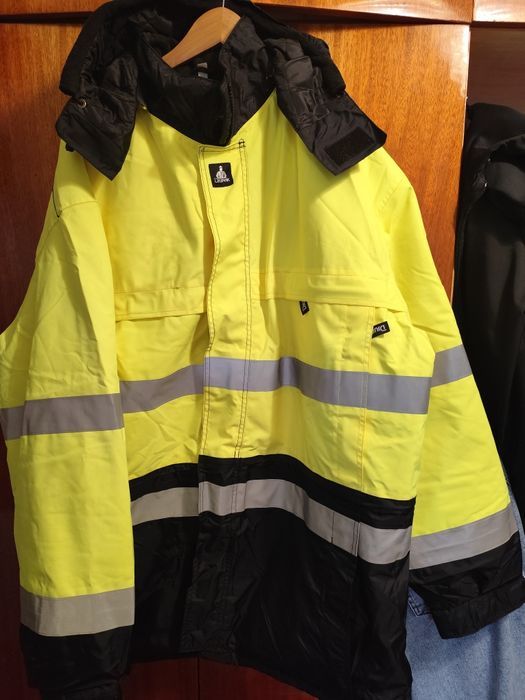 Продам куртку -спецовку