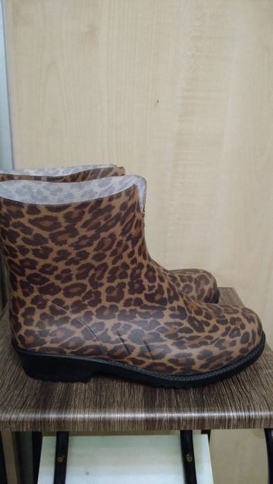 Резиновые сапоги Гумові чоботы