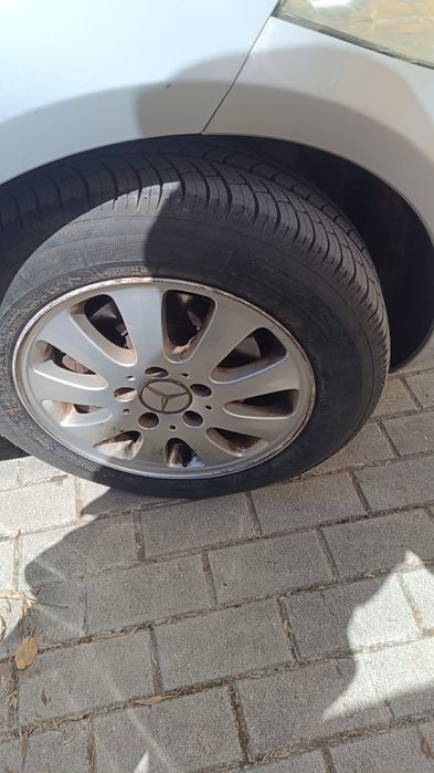 Mercedes Benz A 180