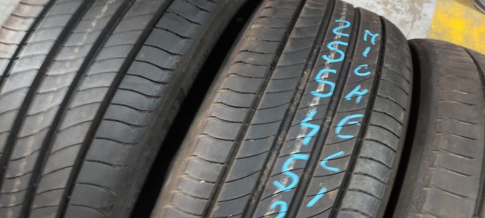 Pneus 255/45/20 Michelin semi novos