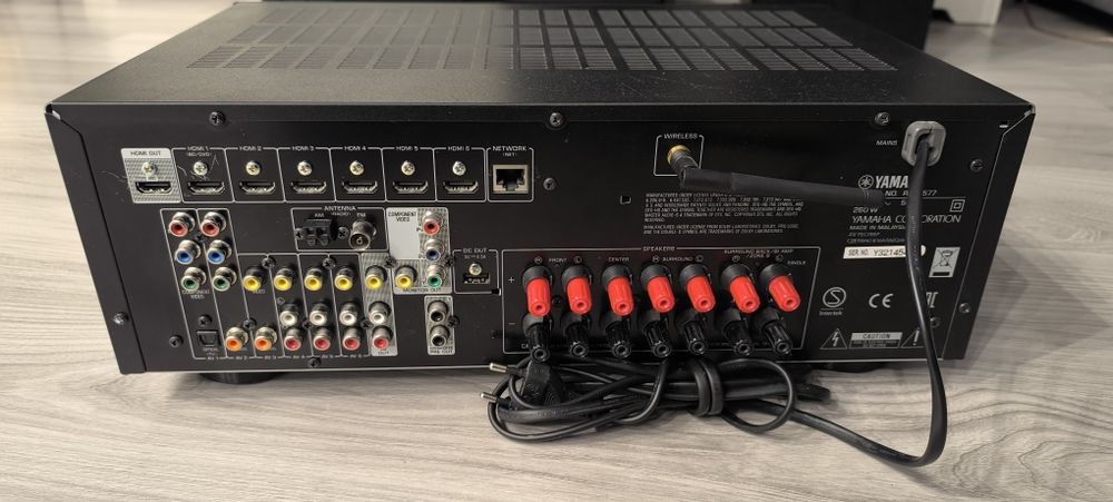 Amplituner Yamaha RX-V577