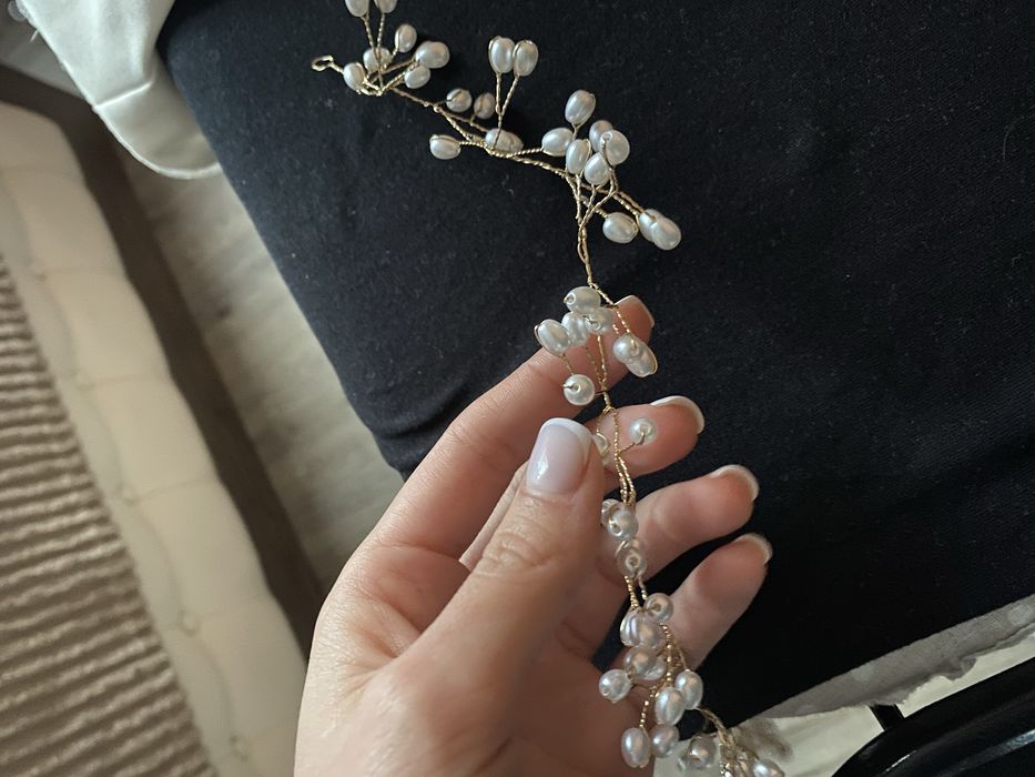 Прикраса для волосся весільна на випуск