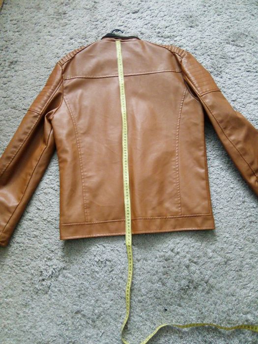 Куртка шкірзам, тяжка, міцна, нова.