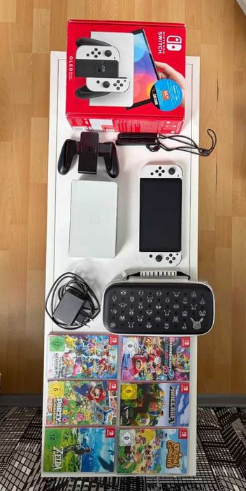 Nintendo Switch OLED wraz z 6 grami